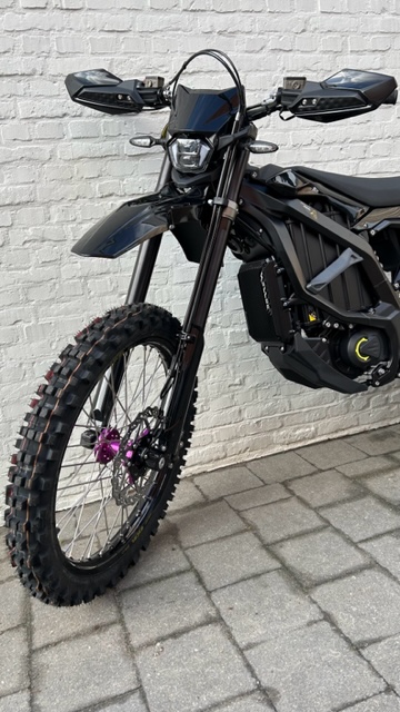 SURRON EXCEL wielen
